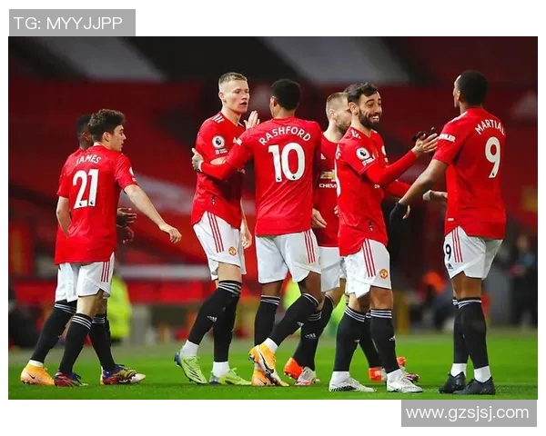 尤文图斯与曼联激战正酣谁能在这场巅峰对决中笑到最后