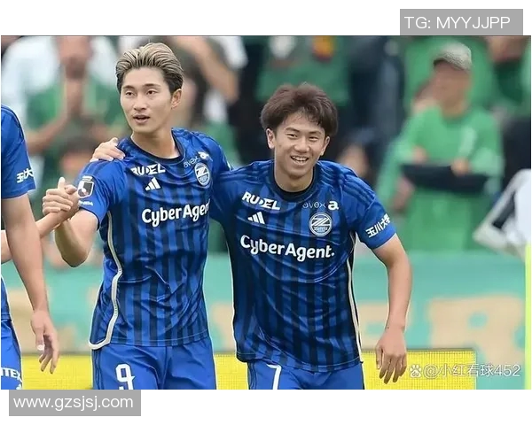 东京绿茵迎战长崎成功全力争胜展现球队实力与战术风采