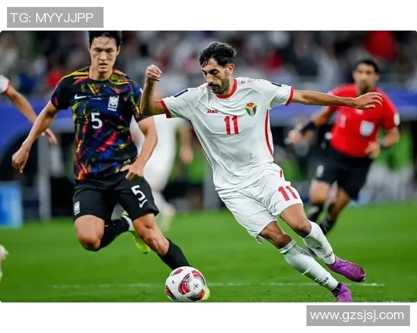 中国足球迎战卡塔尔全力争胜力拼世界杯预选赛关键之战