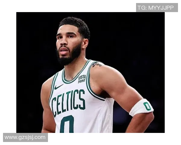 凯尔特人对阵猛龙的精彩对决圆满结束球迷热议赛后表现与战术分析